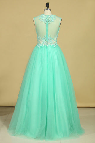 2024 Scoop A Line Tulle Prom Dresses With Applique Floor Length